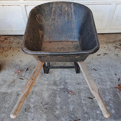 Gorilla Garden Dump Cart & True Temper Wheelbarrow (LD-SD)
