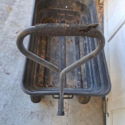 Gorilla Garden Dump Cart & True Temper Wheelbarrow (LD-SD)