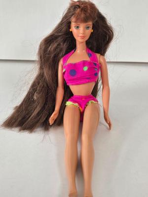 LOT 55B: Variety of Barbies, Ken, 2 Galooob Spice Girls, Britney Spears, and Elvis Dolls