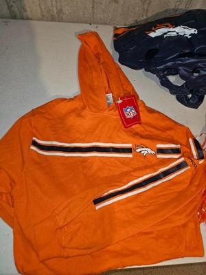 New with tags Denver Broncos long sleeve Hooded Shirt - orange pom-poms and an inflatable helmet