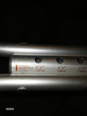 Nice pair of Guardian Crutches adjustable 5'2 - 5' 10