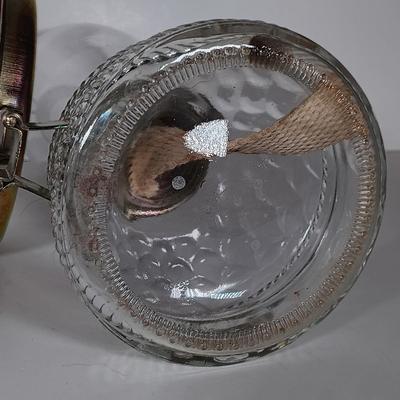 LOT 44D: Vintage Oil Lamp with Reflector & Jewelry Box