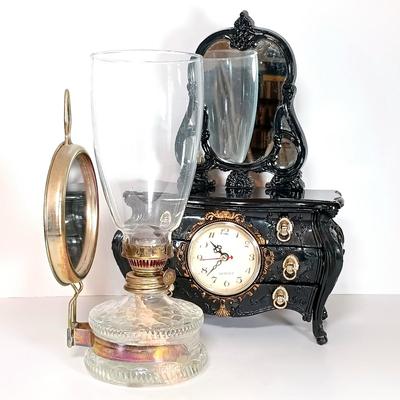 LOT 44D: Vintage Oil Lamp with Reflector & Jewelry Box