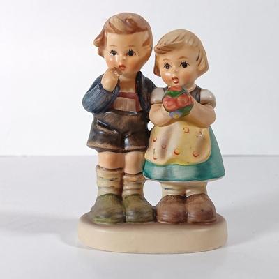 LOT 47D: Goebel Hummel Auf Wiedersehen Airlift Memorial Set & We Congratulate Figurine