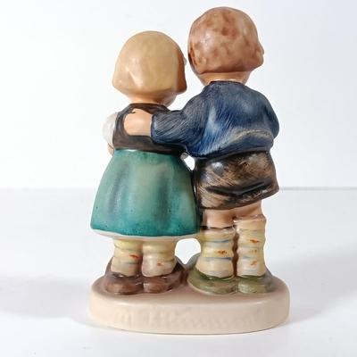 LOT 47D: Goebel Hummel Auf Wiedersehen Airlift Memorial Set & We Congratulate Figurine