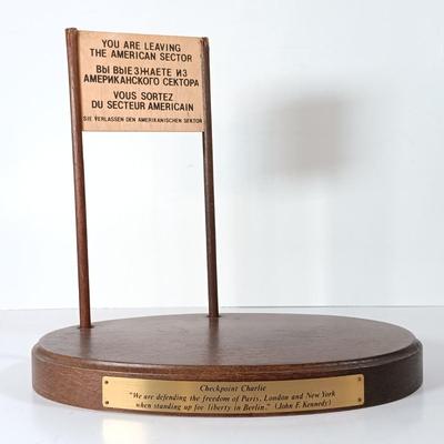 LOT 48D: Goebel Hummel Checkpoint Charlie Set