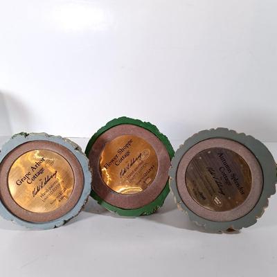 LOT 56D: Franklin Mint Violet L. Schwenig Miniature Cottages