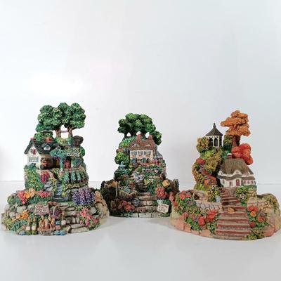 LOT 56D: Franklin Mint Violet L. Schwenig Miniature Cottages