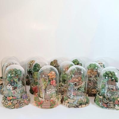 LOT 56D: Franklin Mint Violet L. Schwenig Miniature Cottages