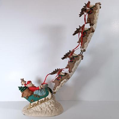 LOT 63D: Vintage Jaimy Santa Sleigh, Franklin Mint Father Christmas & Nutcrackers