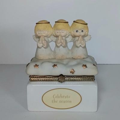 LOT 64D: Home Interiors 'Protecting Old Glory' Angel, Hamilton Collection 'Angel of Glory' & More