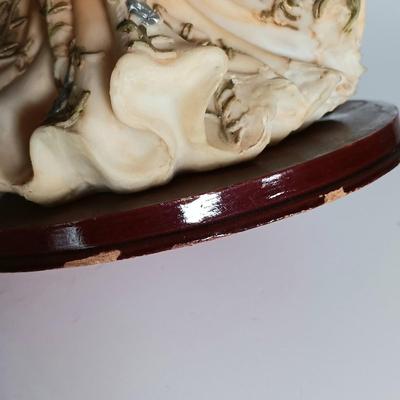 LOT 64D: Home Interiors 'Protecting Old Glory' Angel, Hamilton Collection 'Angel of Glory' & More