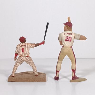 LOT 66B: The Danbury Mint Mike Schmidt Figurine w/ MLBPA Mini Phillies Figurines