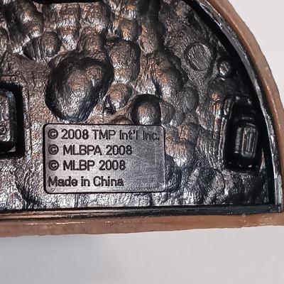 LOT 66B: The Danbury Mint Mike Schmidt Figurine w/ MLBPA Mini Phillies Figurines