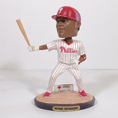 LOT 74B: Set of (5) Citizens Bank Park Exclusive Phillies Bobble Heads