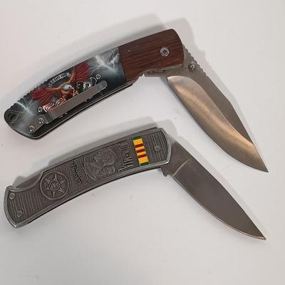 LOT 126B: Set of (4) Commemorative Militaria Folding Knives