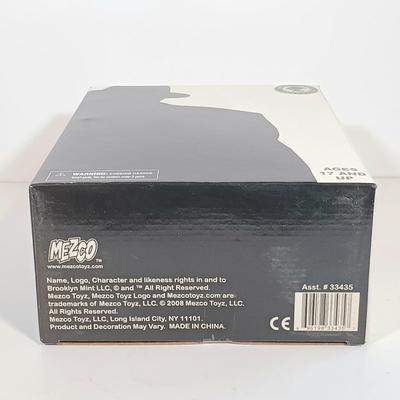 LOT 135B: Mezco 2008 The Notorious B.I.G. Figurine