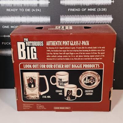 LOT 137B: The Notorious B.I.G. Chalk Art, Bobble Heads, Glasses & Metal Sign