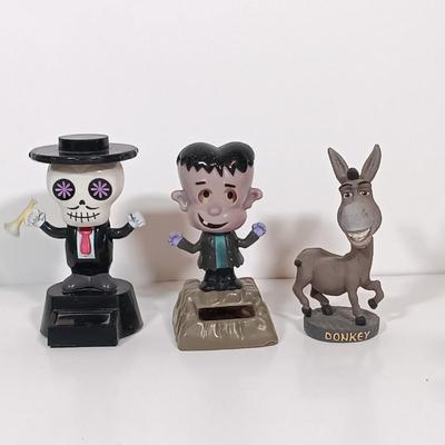 LOT 145B: Collection of Bobble Heads with Green Glass Lenape State Bank