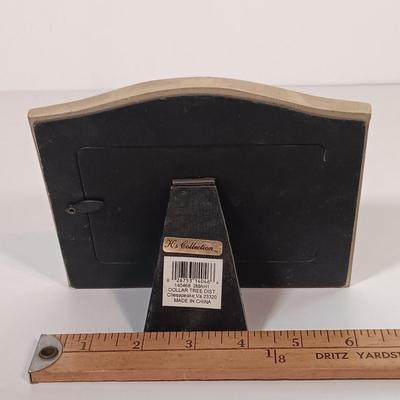 LOT 155B: Autographed Eddy Arnold T-Shirt and Newspaper Clipping