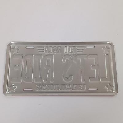 LOT 156B: Autographed Kid Rock Ukulele with COA, Autographed Four Aces Postacard & Kid Rock Novelty License Plate