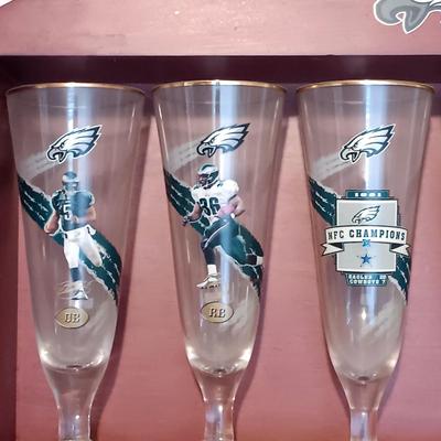 LOT 157B: Bradford Exchange Limited Edition Philadelphia Eagles Pilsner Glasses