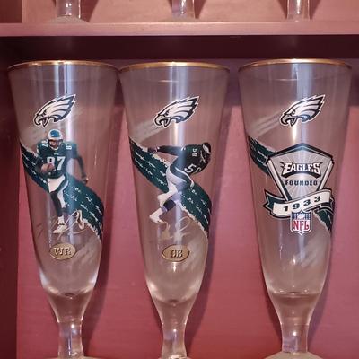 LOT 157B: Bradford Exchange Limited Edition Philadelphia Eagles Pilsner Glasses