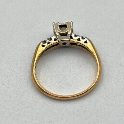 LOT 163J: 14K Gold Diamond Engagement Ring - Size 8 - 3.1 gtw