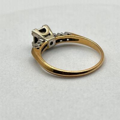 LOT 163J: 14K Gold Diamond Engagement Ring - Size 8 - 3.1 gtw