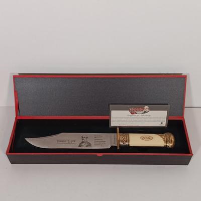 LOT 168B: American Mint Exclusive Robert Lee Bowie Knife