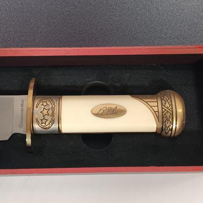 LOT 168B: American Mint Exclusive Robert Lee Bowie Knife