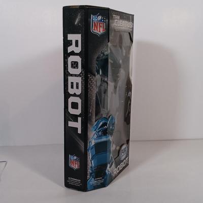 LOT 169B: NFL Pro-Bots Philadelphia Eagles Robot Action Figures