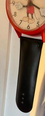 LOT 176A: Vintage Disney Welby by Elgin Mickey Mouse Wall Watch Clock