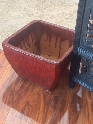 Set of two planters