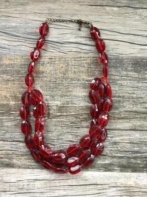 Beautiful red fashion beaded necklace