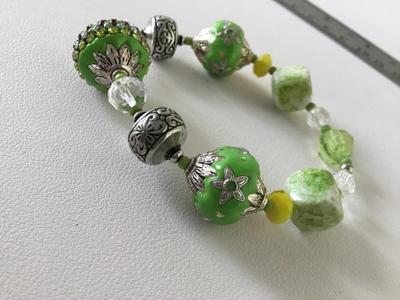 Stretchy green faux stone bracelet