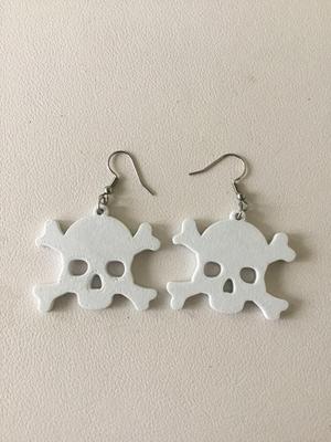 White skull fashion earrings