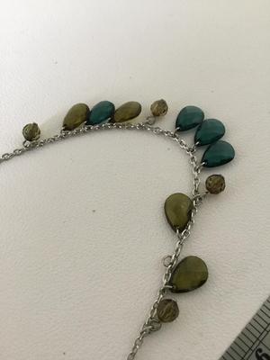 Colorful beaded fashion necklace