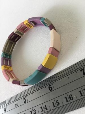 Colorful stretchy bracelet