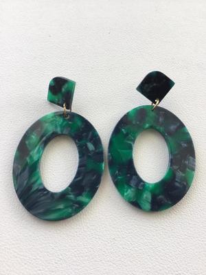 Green and black design fashion earrings