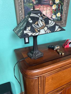 Tiffany like lamp
