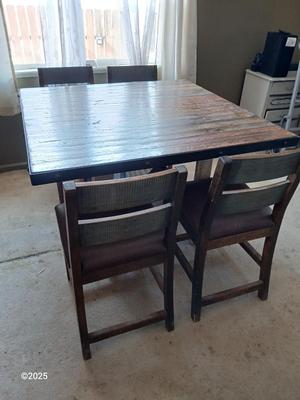 Counter-Height Diningroom table with six chairs