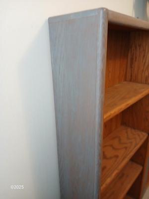 Wooden bookshelf - Oak - "whitewashed" grey with adjustable shelves (3 of 3)