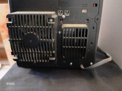 Sony stereo system model HCD-ECT091P with remote control and external antenna Sony speakers