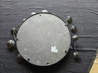 Metal art deco mirror and Mi Casa es su Casa wall art