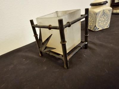 Collection of picture frames with small household decor / Ginger jar and Asian themed cup & saucer