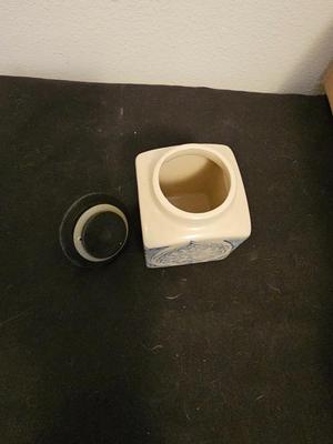 Collection of picture frames with small household decor / Ginger jar and Asian themed cup & saucer