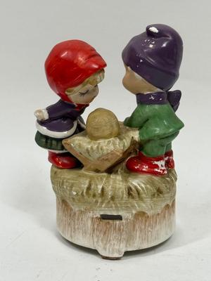 Vintage Baby Jesus & Children Mary and Joseph Figurine Music Box Shell