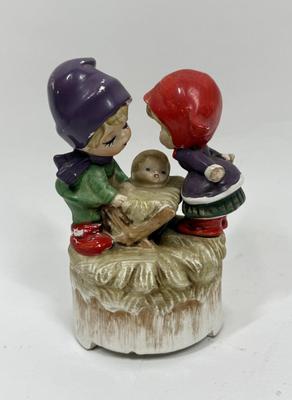 Vintage Baby Jesus & Children Mary and Joseph Figurine Music Box Shell