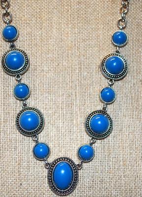 Eleven Ocean Blue Disc Stones Necklace on Silver Tone Chain 17" L